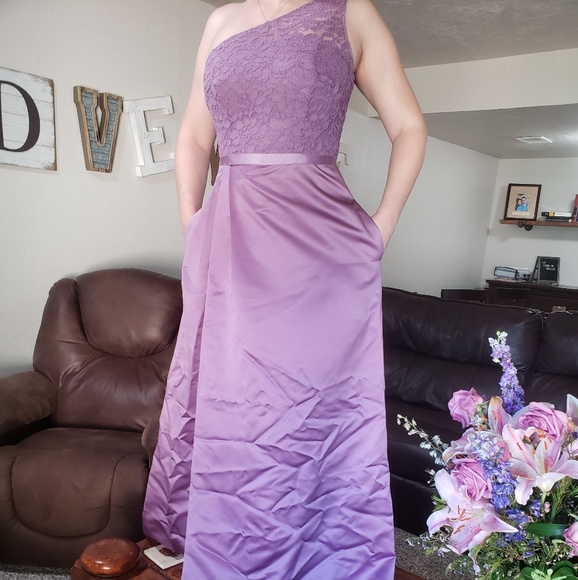 Dress, Prom Dress, Wedding Dress, Formal Dress - Picture 3 of 8